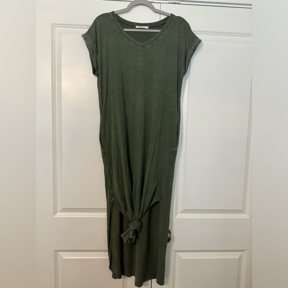 Boutique maxi dress